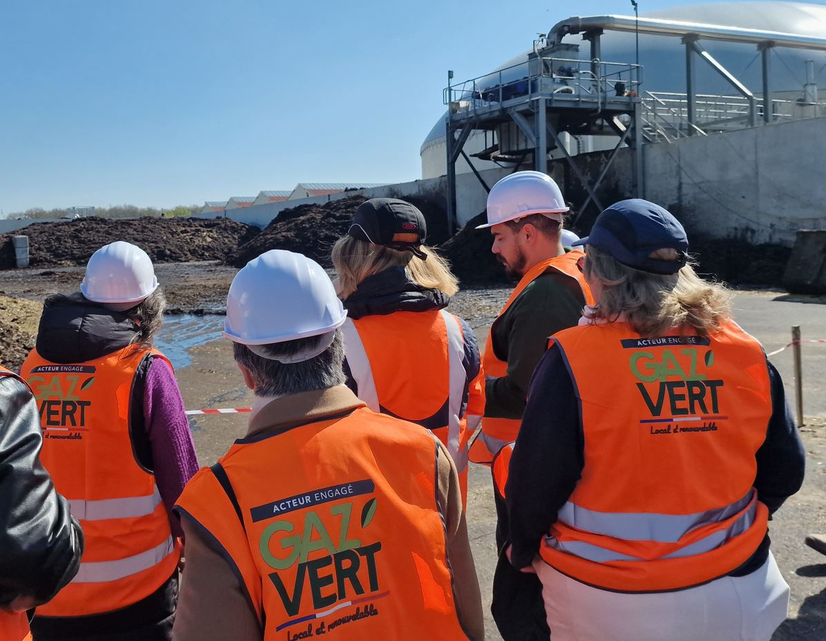 Poursuite de "La Circo à Vélo" de <a href="/guillaumekasba/">Guillaume Kasbarian</a> avec entre autres la visite du site de #méthanisation d'Auneau ainsi que la présentation des réseaux gaz en à Bailleau-Armenonville.
#GRDF #Energie #GazVert
<a href="/FrdricTerrisse1/">Frédéric Terrisse</a> @CarolineR_GRDF