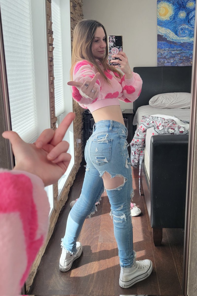 _all4honey's tweet photo. You really think I'd ever talk to a loser like you for free? 😂🖕🏻 https://t.co/460l4wZqhT
