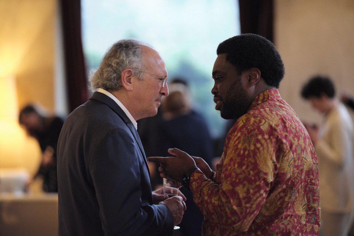 ameyawJnr_2024's tweet photo. #CongratulationsBoss 🥳🎉💎
“I am delighted to announce that a couple of weeks ago I successfully completed the Rising Public Leaders Programme at the Blavatnik School of Government, University of Oxford.” @kaessuman @tv3_ghana @CitiTVGH @thenanaaba @GabbyDarko @PulseGhana @GTV_G https://t.co/nW9qmTtuvU