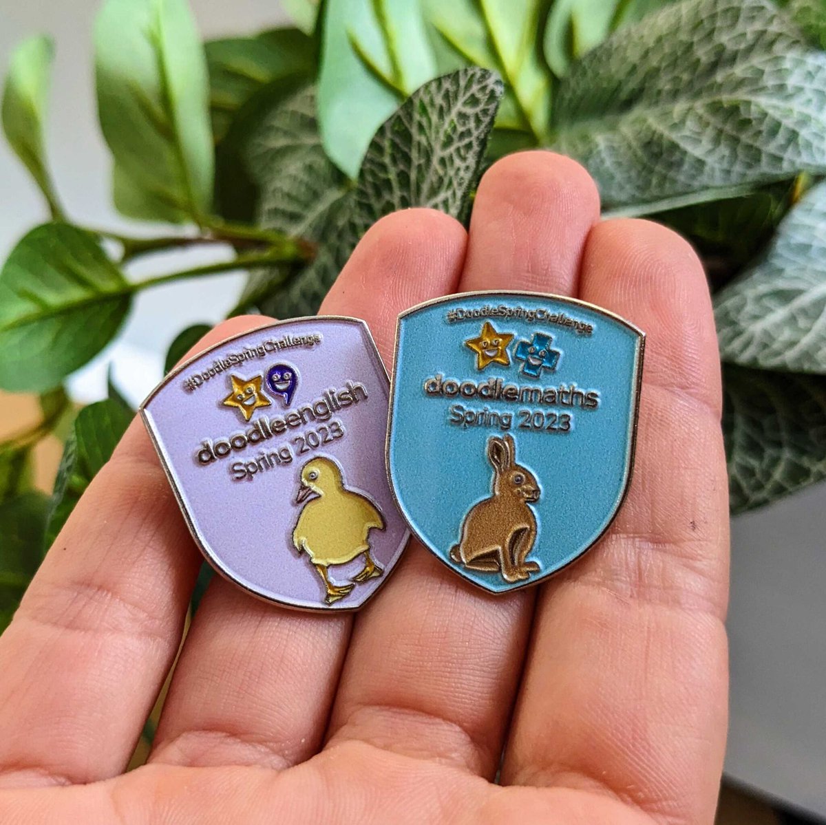 DoodleLearning_'s tweet photo. Calling all Doodlers – check out this year's exclusive #DoodleSpringChallenge pin badges! 🤩 

Want to add them to your collection? Visit https://t.co/LeM59uGlAl + press ‘Register for the Challenge’ to begin the Spring Challenge! 🐥 https://t.co/BlmbjifCcg