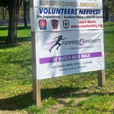 Running4Answers's tweet photo. #NewProfilePic https://t.co/k4UZinQhPd