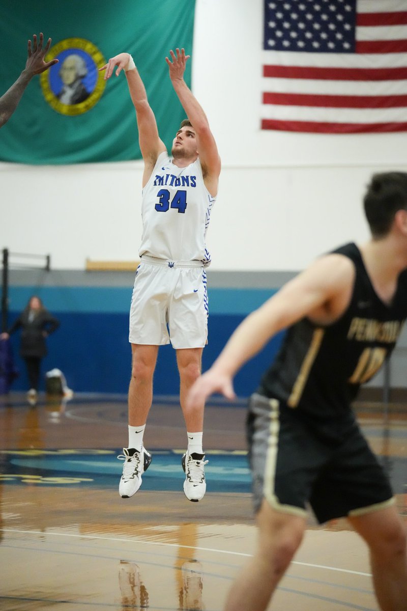 Congratulations to freshman Elyon Zevenbergen on being named to the <a href="/NABC1927/">NABC</a> NWAC All-America Team!

🔗 nwacsports.org/sports/mbkb/20…

#TritonPride