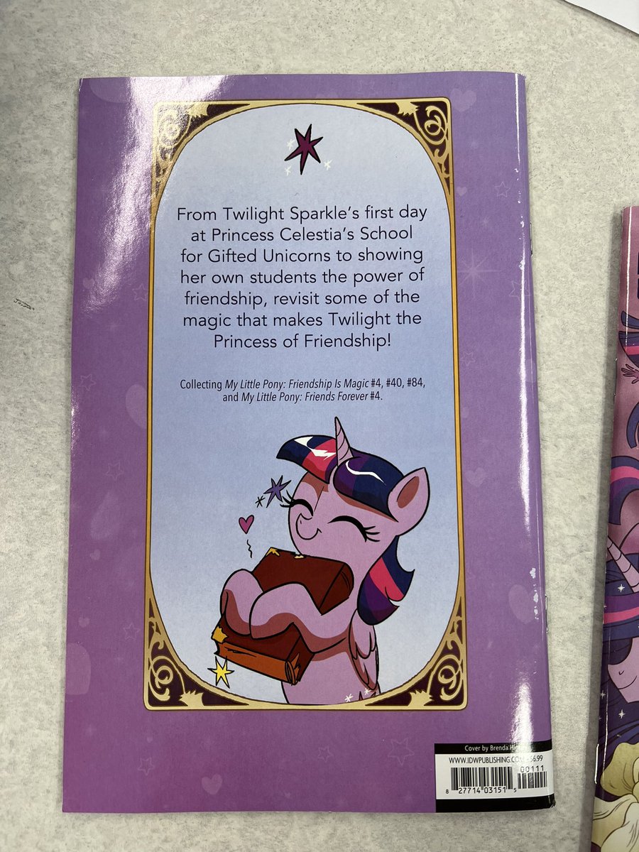 ramivic's tweet photo. Best of Twilight Sparkle is out! @GCComics @IDWPublishing @rileysauruss @johannanattalie @katiecook @AndyPriceArt @angienessyo @amymebberson @TedlyAnderson @christinarice @CrazyAry @Athorist #neiluyetake @ChadAThomas @TonyFleecs @sararichard @mlp_merch #mylittlepony #comic https://t.co/2LeNENc8R1