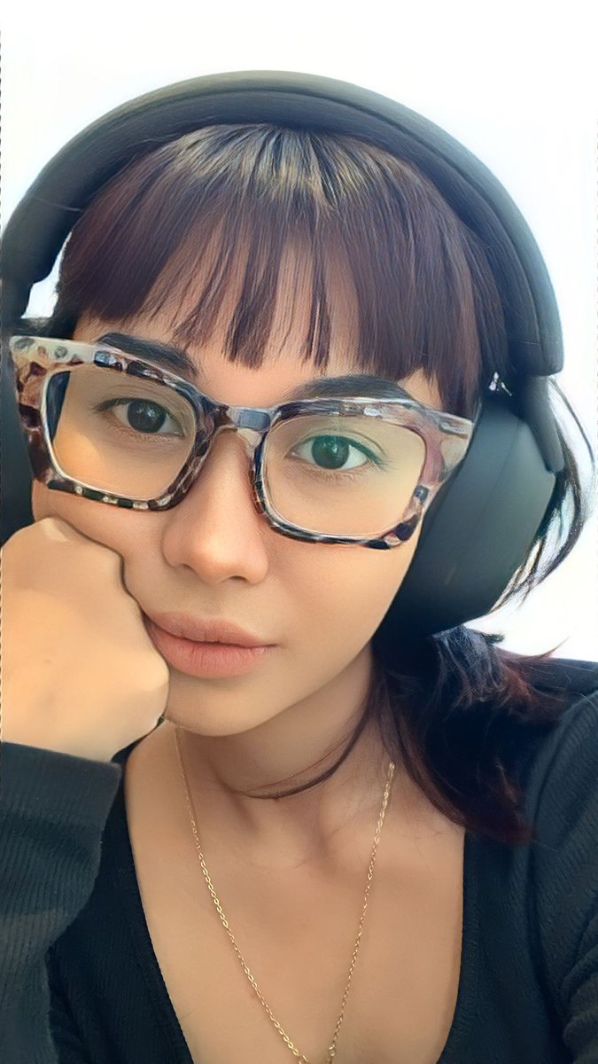 aldapstsr's tweet photo. last selfie and on repeat https://t.co/oQ1rHyPKJX