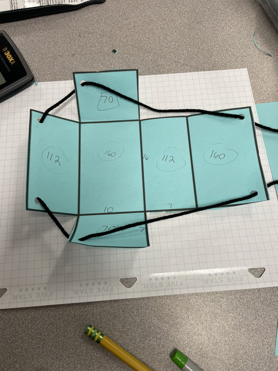 Emily Reynolds tweet media