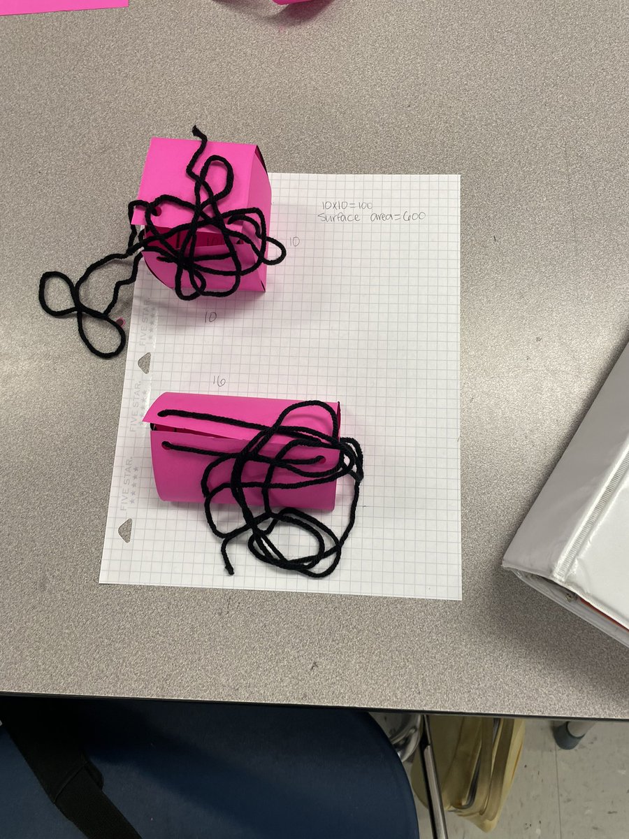 Emily Reynolds tweet media