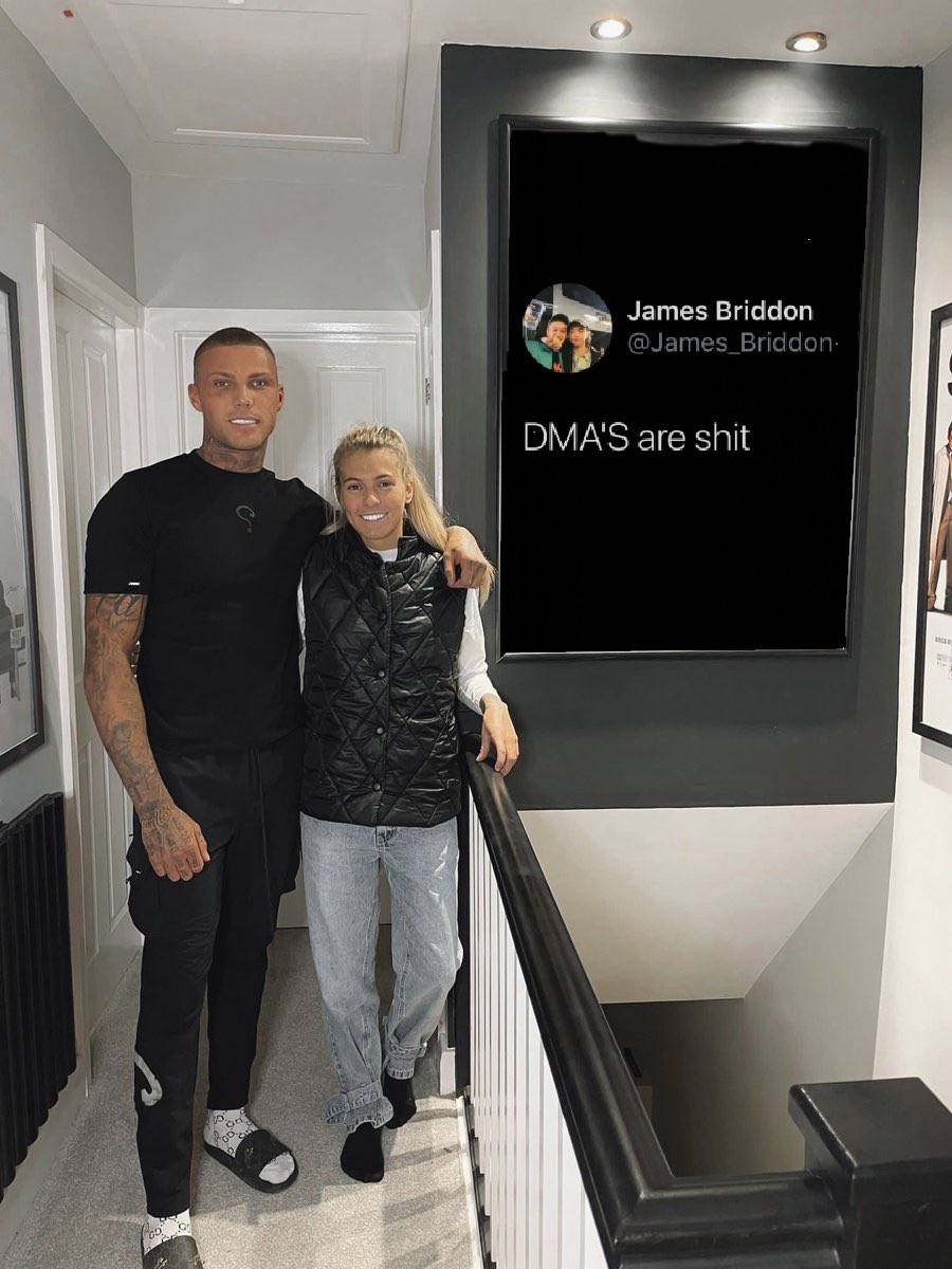 .<a href="/James_Briddon/">James Briddon</a> should have done trades lad