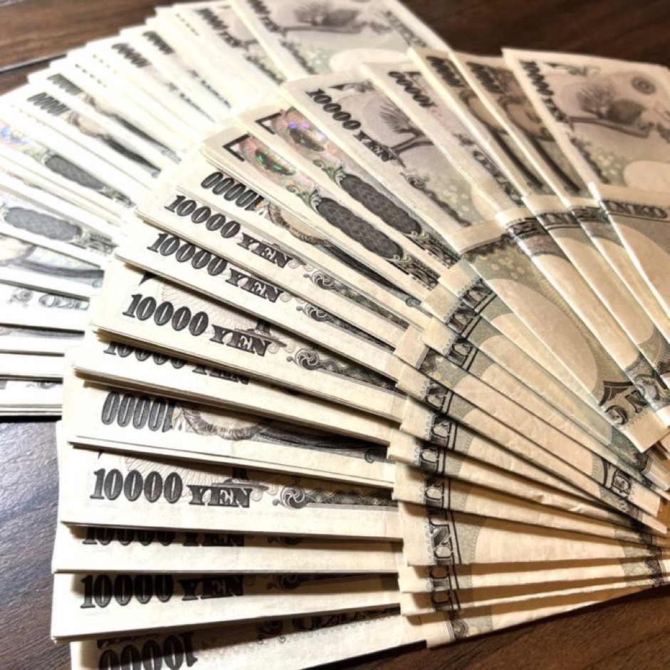 SusanSearcy16's tweet photo. おはようございます🥯🍴𓂂𓏸

10万円欲しい方教えて‼️

・RT!
・固定ツイートの公式line追加!

引用リツイートで確率UP✨ https://t.co/7Ifl8PEEqL