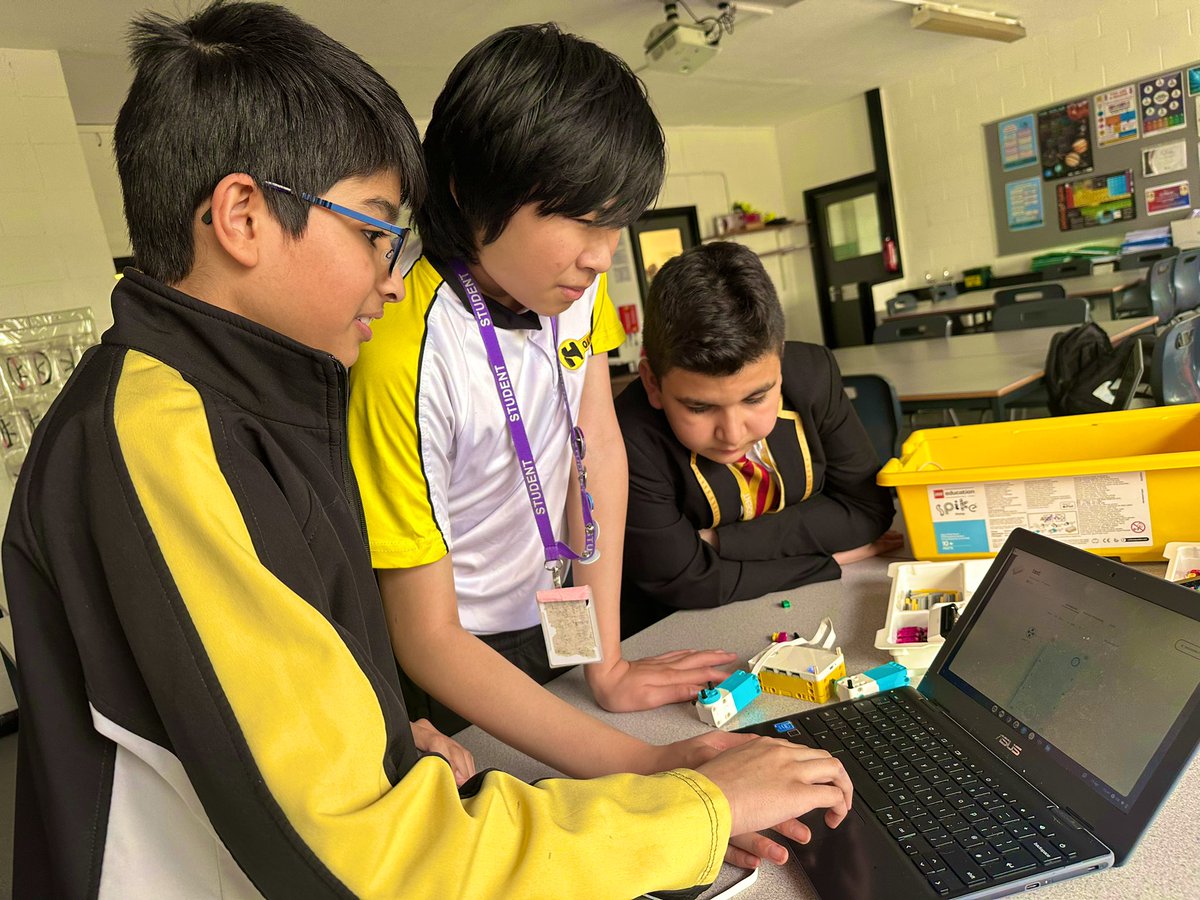 ScienceHolyhead's tweet image. Students in the early stages of developing their coding skills in preparation for building their robots! @holyhead_school