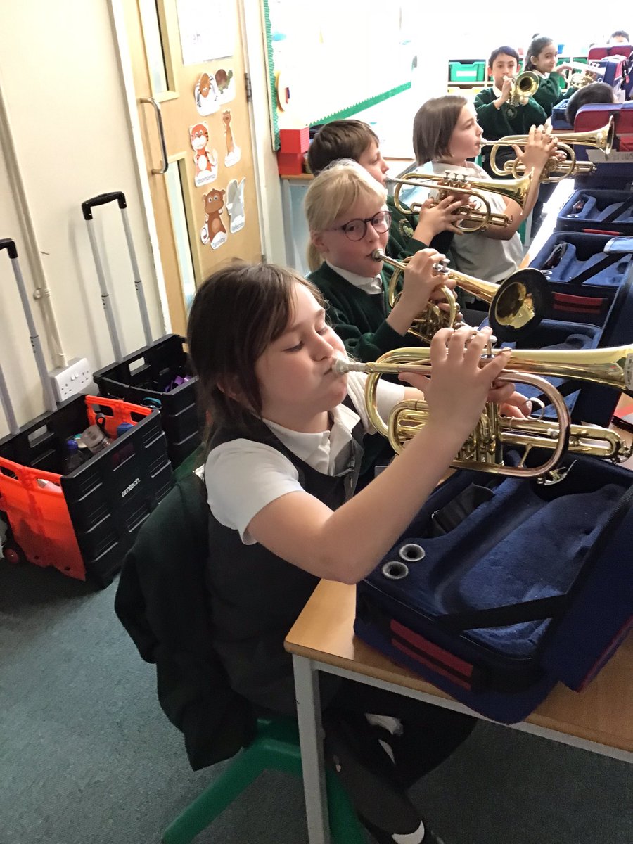 HighwoodPrim4P's tweet photo. @BMaestros are here this term to teach us the cornet! We have had a trial making a sound through them today. I have been very impressed with their first attempts. https://t.co/KtjcSvg7pX