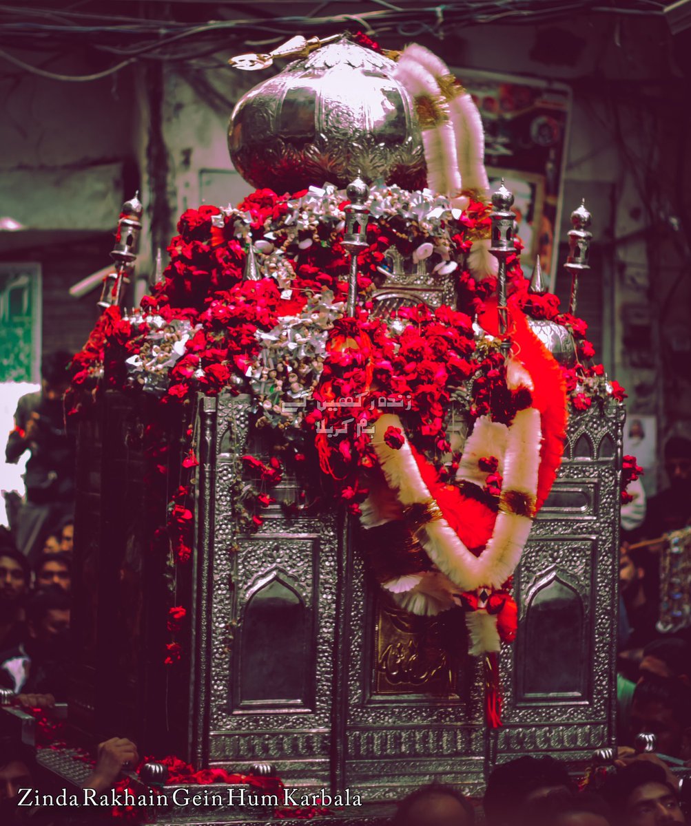 Qa_sim1214's tweet photo. The one who was born in the house of Allah and was killed in the house of Allah is none other than Imam Ali (ع) - 💔

#اميرالمؤمنين https://t.co/5yGi31MjlN