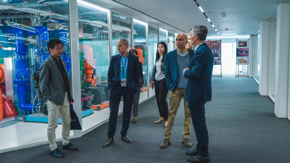 BSC-CNS (@bsc_cns) on Twitter photo 🫱🏼🫲🏽 <a href="/Fujitsu_Global/">Fujitsu Global</a> & BSC collaborate to advance research in #personalizedmedicine & #quantumcomputing
🔹Dual collaboration agreement will promote the development of projects to exploit #clinicaldata & simulate quantum computers
➡bsc.es/ZuK 🫱🏼🫲🏽 <a href="/Fujitsu_Global/">Fujitsu Global</a> & BSC collaborate to advance research in #personalizedmedicine & #quantumcomputing
🔹Dual collaboration agreement will promote the development of projects to exploit #clinicaldata & simulate quantum computers
➡bsc.es/ZuK