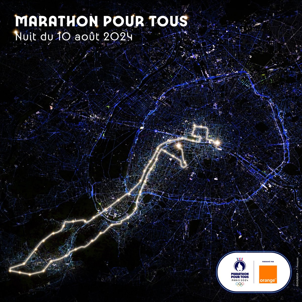 Paris 2024 on Twitter "La nuit, tous les coureurs brillent 🌙 Le