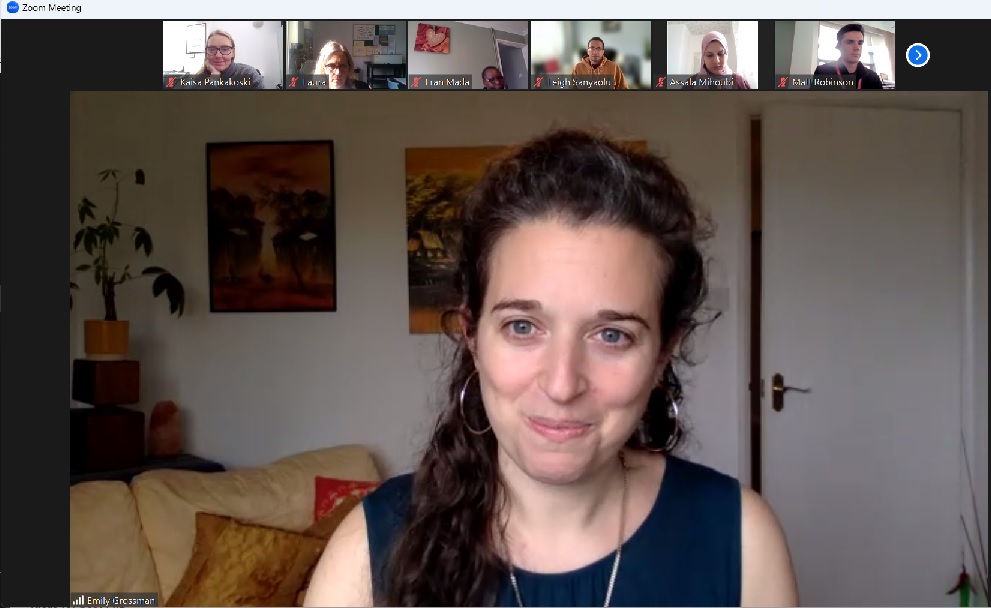 kaisapan's tweet photo. A wonderful @CardiffDA workshop: From Complexity to Clarity: Successfully Communicating the Impact of Your Work with the inspirational @DrEmilyGrossman

Information-packed hours about communication, body and mind, audiences, hooks, storytelling, imposter syndrome, body language. https://t.co/mOKOavYBSD