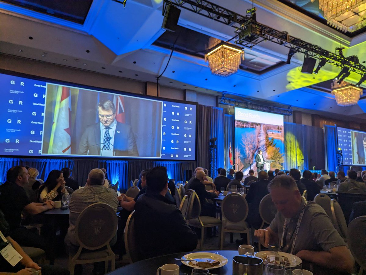 SCRSA_Official's tweet photo. Last day of #GoodRoadsConference - Fireside Chat: Mike Schreiner, Leader, Green Party of Ontario
#happeningnow https://t.co/8ggmNCoXah