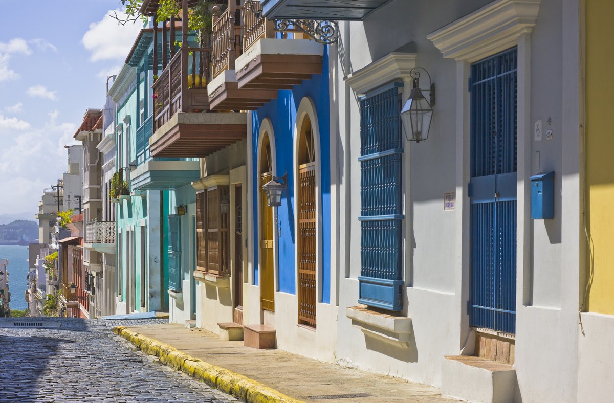 USNewsTravel's tweet photo. Are you planning a memorial day vacation? Here are some of the best destinations to choose from.  https://t.co/UnQHwnLHVw https://t.co/x24DgWxASs
