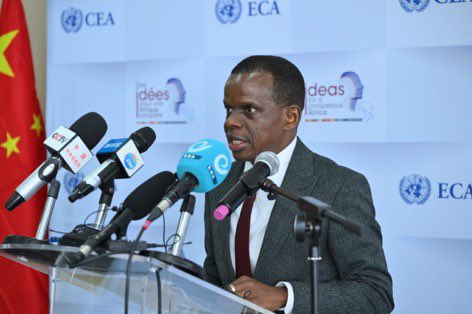 ECA_OFFICIAL's tweet image. Célébration de la Journée de la langue chinoise 2023 : @ECA_OFFICIAL et la Mission chinoise auprès de l'UA ont co-organisé la célébratº de cette année. Les Journées des langues à l'@ONU visent à célébrer le #multilinguisme &amp;amp; la diversité culturelle.

@ChinatoAU
@UN
@ECA_OFFICIAL