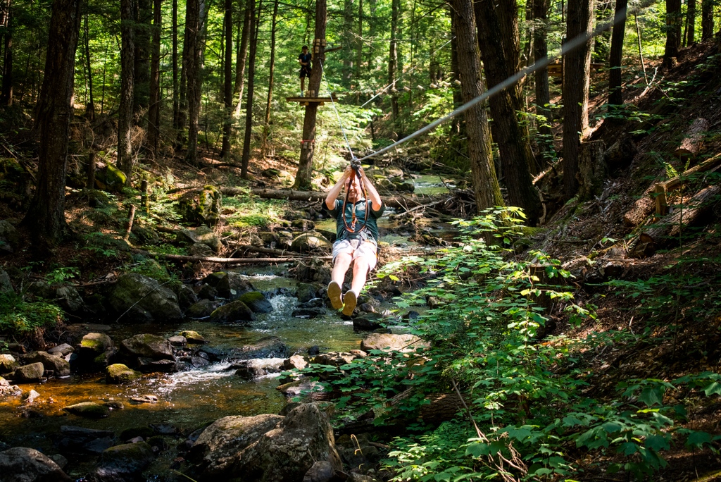 AdkExt's tweet photo. Always take the scenic route.
.
#AdirondackExtreme #BoltonLanding #LakeGeorge #Adventure #Zipline #TreeTop

https://t.co/KOUEFtqRqm https://t.co/ljdyrsOSJR