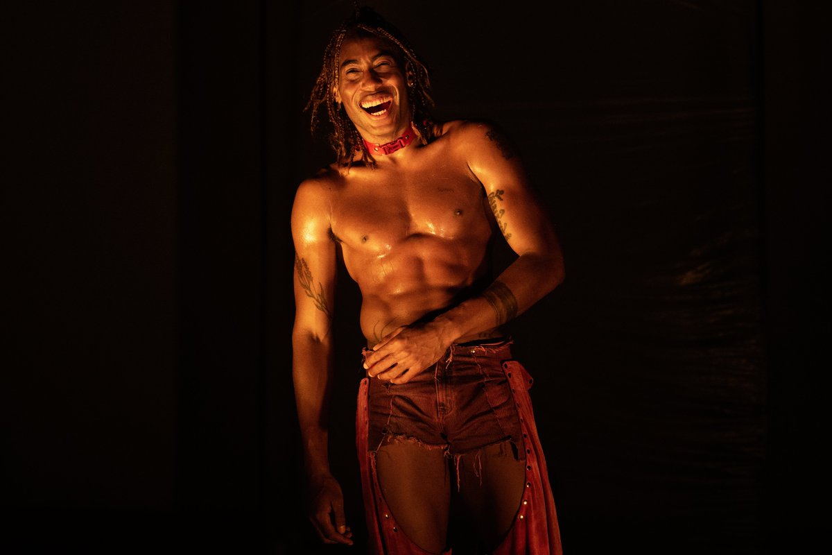 YardTheatre's tweet photo. First look at Marikiscrycrycry's Goner at #NOW23 —  a sinister descent into fear, fantasy, violence and belonging that gives way to full-blown monstrous terror topped with orange chaps. It'll leave your stomach (and mind) in knots. 

Until 22 April 🩸
🔗https://t.co/vfhNfQjMI2 https://t.co/No7Ju07iyv