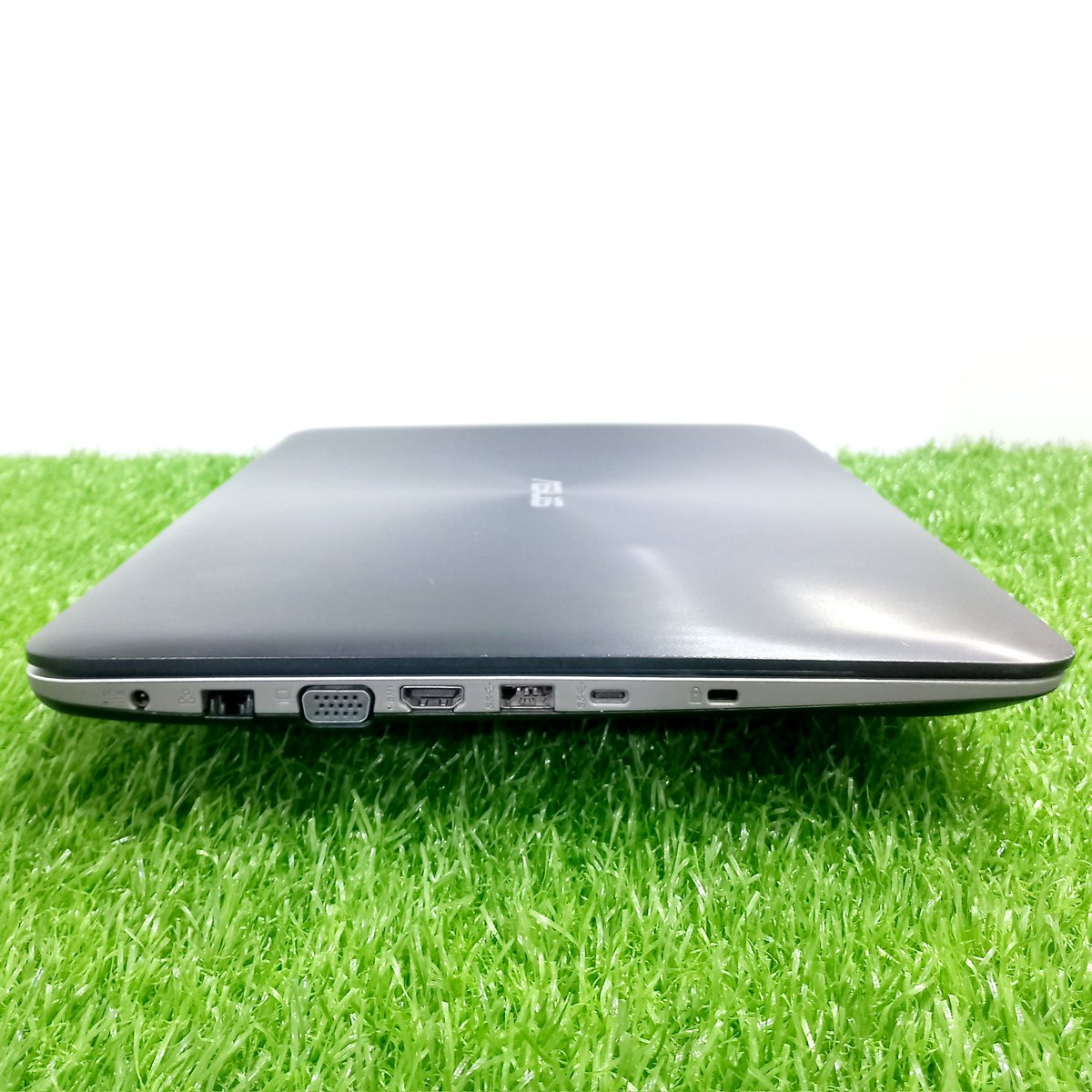 ITZONEELCTRONIC's tweet image. ASUS K556U Graphic Laptop
Intel  Core I7 6th Generation
4GB RAM
320GB STORAGE
2GB GPU
Contact 0326 5974741 
.
#asus #asuslaptop #itzoneelectronics #itzonelaptop #asusgaming