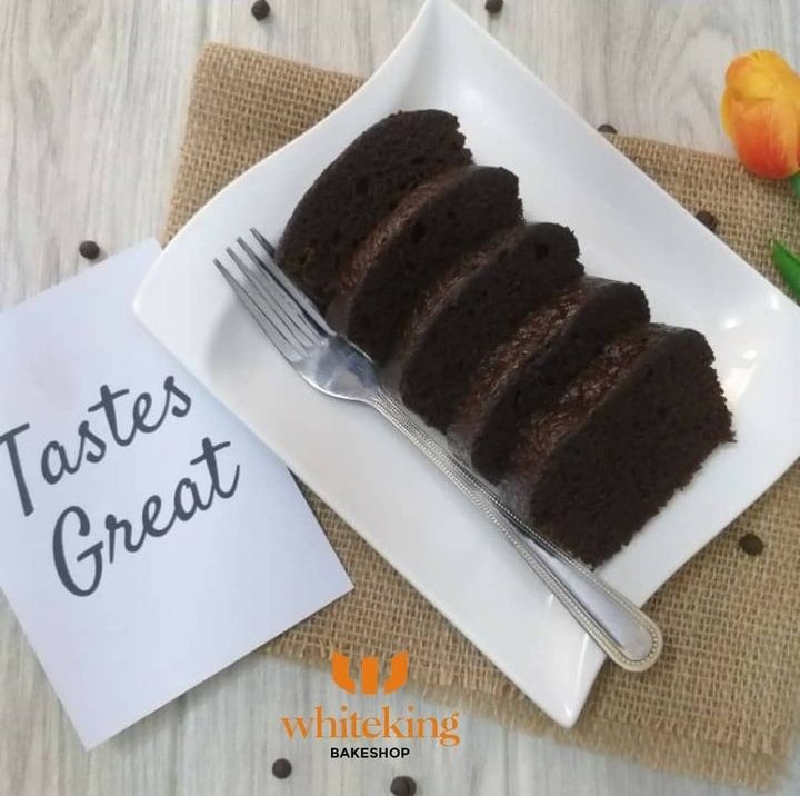 komly_'s tweet photo. You are missing a whole lot of you haven't tasted any of our treats! We have a variety of delectable treats for you and yours on a daily basis.
What ever your cakes and pastries cravings are we are just a call/DM away to serving you https://t.co/W099y1ewkK