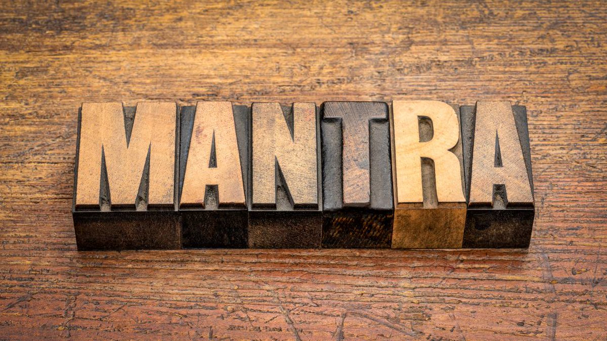 AdamTuffnell's tweet image. Check out the latest blog ⤵️

History of the "MANTRA"

buff.ly/3ooGcvh 

#mantras #mantraoftheday #fun #brave #creative #change #shapeyourtomorrow #SYT #mantra #thisischange