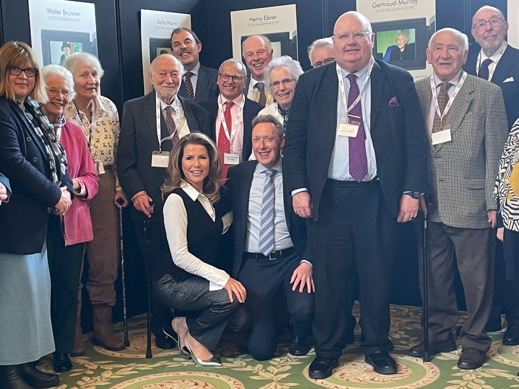 Wonderful to be with so many interviewees today at the International Testimony Forum. @bea_lewkowicz with Eva Clarke BEM, Ruth Barnett MBE, Kurt Marx BEM, Jackie Young, @EricPickles, Michael Newman OBE & Natasha Kaplinsky @kaplinskyn, among others.

#WhyHolocaustTestimonyMatters