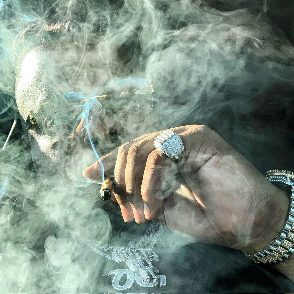 mademen800's tweet image. All you gotta do is say it's smoke, and we Poppin up. #BodyguardLifestyle #MadeMen #BigYak