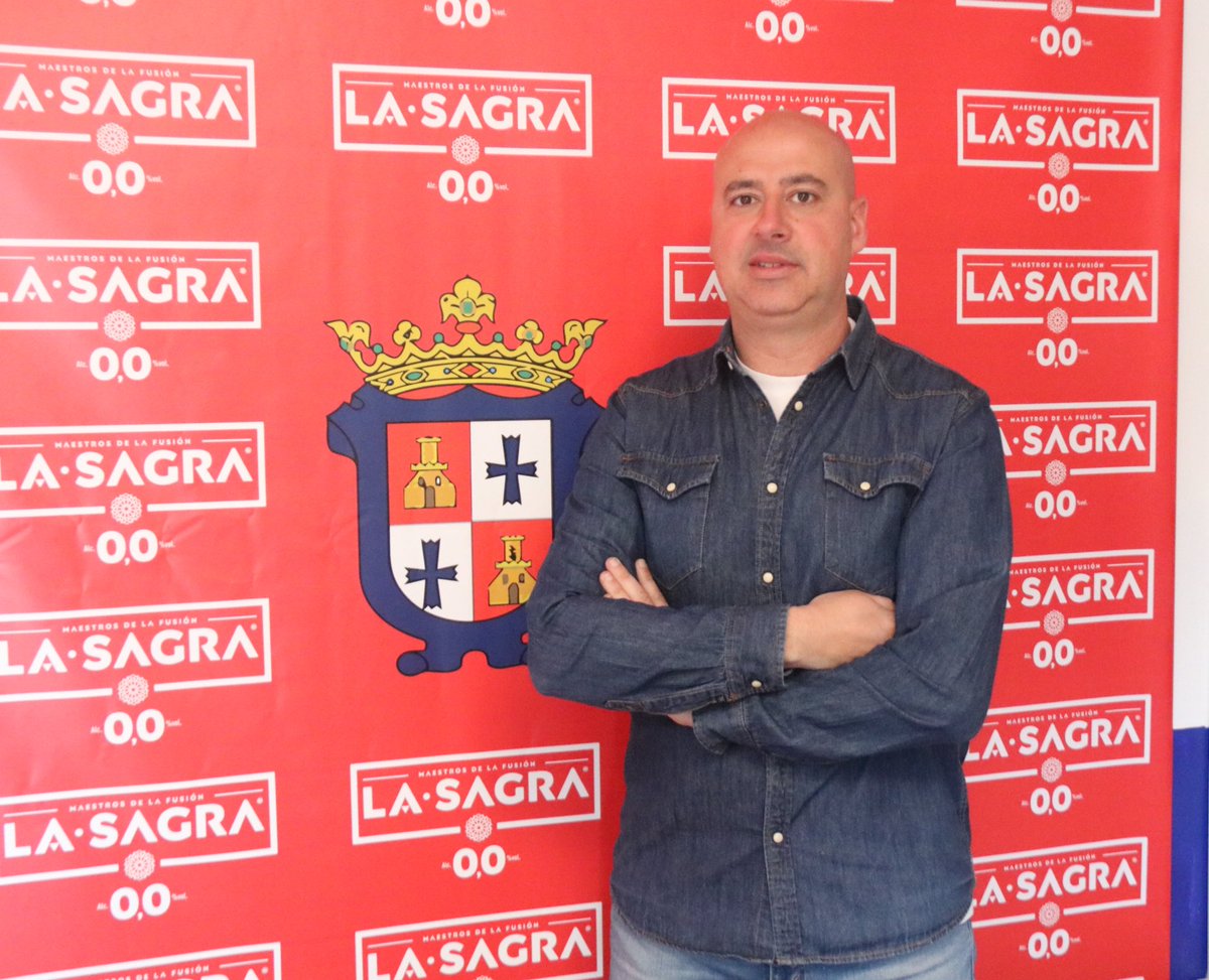 CD Illescas (@cd_illescas) on Twitter photo 🛑 OFICIAL 🛑
▶️ ALBERTO GALLO LANCHAS (<a href="/gallo_lanchas/">ALBERTO GALLO LANCHAS</a>) es el nuevo director general del club.
📇 Así, a partir de este momento Alberto será el responsable y encargado de toda la gestión diaria de nuestra entidad ⚽️
🖇 cdillescas.es/2023/04/19/com…
#VamosIllescas 🛑 OFICIAL 🛑
▶️ ALBERTO GALLO LANCHAS (<a href="/gallo_lanchas/">ALBERTO GALLO LANCHAS</a>) es el nuevo director general del club.
📇 Así, a partir de este momento Alberto será el responsable y encargado de toda la gestión diaria de nuestra entidad ⚽️
🖇 cdillescas.es/2023/04/19/com…
#VamosIllescas