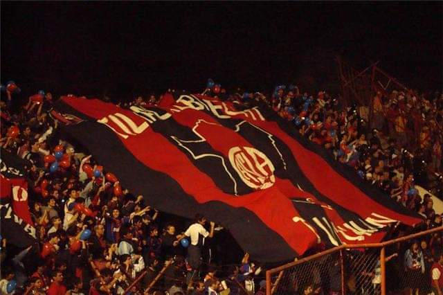 cafe_ciclon's tweet photo. 🎂🔵🔴 En el día de hoy está cumpliendo 19 años la querida filial de Tucumán, peña "Rafael Albrecht". Desde nuestro espacio saludamos y felicitamos a todos sus integrantes por el trabajo diario que realizan, siempre por San Lorenzo. https://t.co/RRzrEVzQgZ