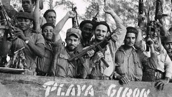 CamagueyDPE's tweet photo. Ante cada obstáculo,  cada barrera, cada agresión, #Cuba se levanta más fuerte, más unida y más decidida a luchar por la vida, porque  siempre #EducacionEnVictoria #AbrilDeVictorias #EducadoresCamagueyanos #CubaMined https://t.co/aDXHr76pim