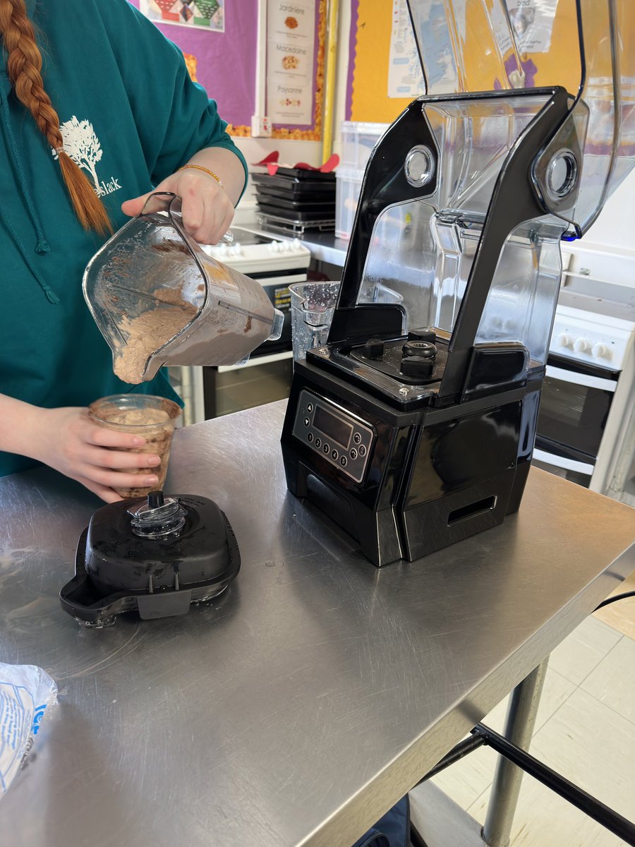 BeeslackHE tweet media