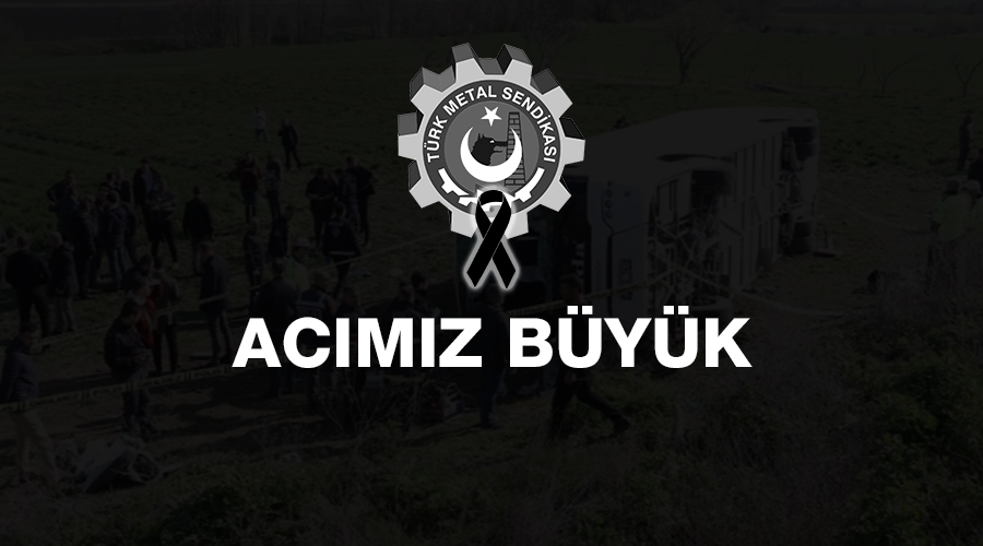 TurkMetalSen's tweet photo. Eskişehir'de üyelerimizi taşıyan servis aracının devrilmesi sonucu meydana gelen kazada 3 arkadaşımız hayatını kaybetti. Yaralı olarak kazadan kurtulan üyelerimiz ise hastanede tedavi altına alındı.

Haberin detayı için;https://t.co/vCI5YXl4dT https://t.co/7BqgukT0z7