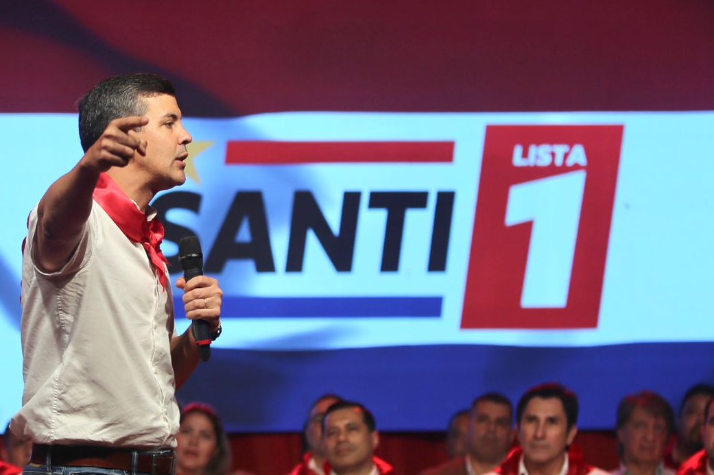 RedArtist93's tweet photo. Se siente,se siente,Santiago Peña Presidente👆🇵🇾🚩
#VamosAEstarMejor https://t.co/pVFUvaGfxr