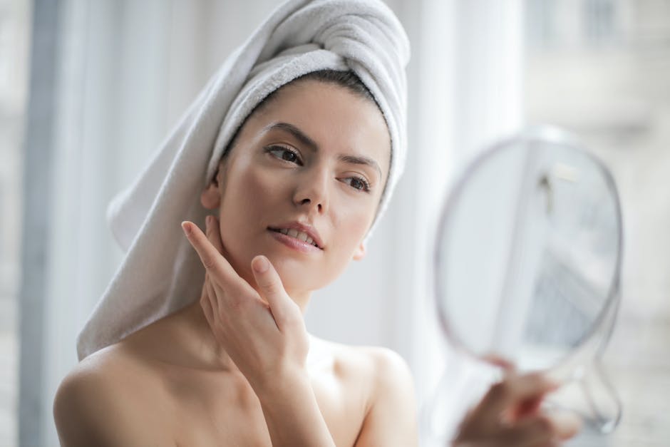 Skin care that promotes skin health entails:
✔ Cleansing
✔ Moisturizing
✔ Supplementation 

#medispa #botox #beauty #antiaging #aesthetics #fillers #medicalspa #juvederm #microneedling #skin #facial #plasticsurgery #lipfiller #spa #injectables #filler #esthetician
