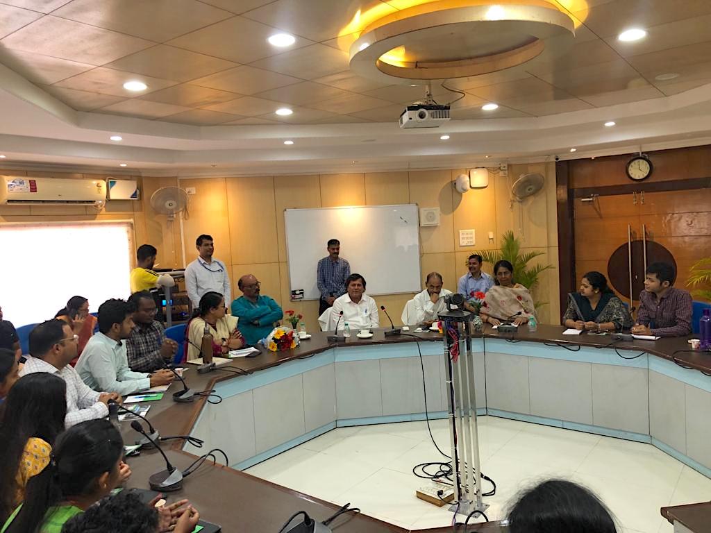 achyuta_samanta's tweet photo. Had an enriching interaction with the 31 Odisha Administrative Service Probationers of 2019 Batch at the Gopabandhu Academy of Administration. I narrated my tale of inspiration, conveying 'nothing is impossible'. 1/2 https://t.co/o70OFU6Ice
