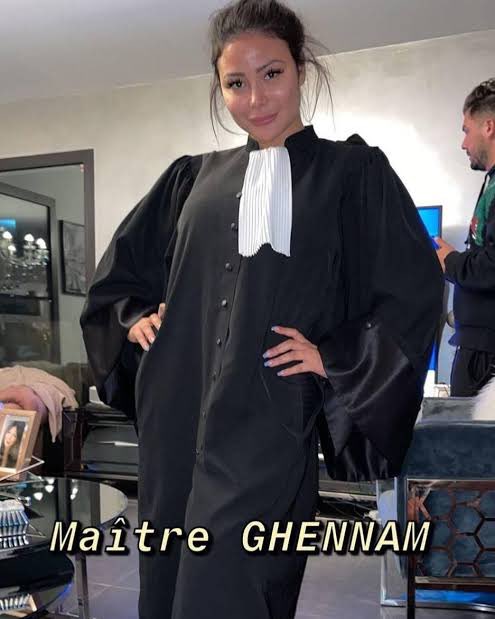 reinedufouet's tweet photo. 2 mois avec sursis ?!? Vraiment le justice française jpp https://t.co/8eTyopvSSo