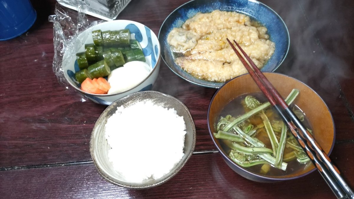 zenzen_cha's tweet photo. お世話になっている農��さんの米の旨さに泣く https://t.co/I9g8ixJYNc
