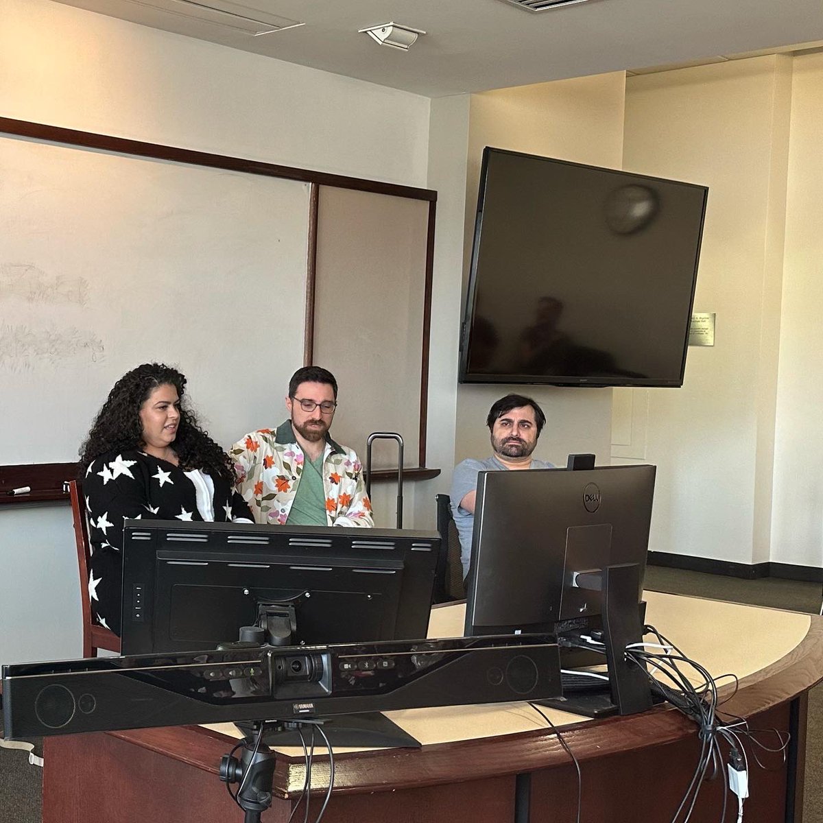 UChicagoACS's tweet photo. On Friday, the hosts of @fivefourpod joined us and @NLGnews for a conversation regarding the current state of the Supreme Court! https://t.co/LUsjQ3u2cA