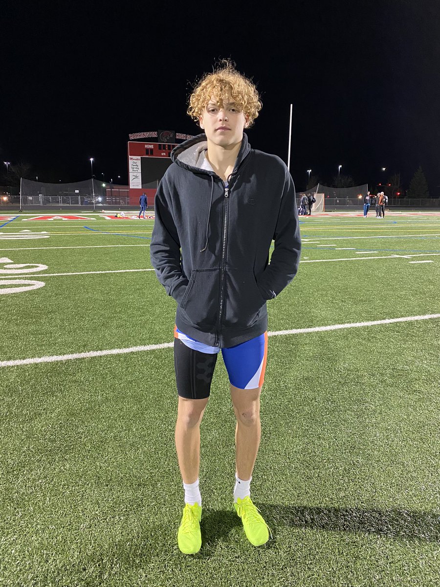 HEHSBoysXC_TF's tweet photo. Liam Patrick (Soph.) earns another season-best in the Varsity 400m Dash with a time of 54.15 🔥🔥🔥 https://t.co/YXyPcj2CA4