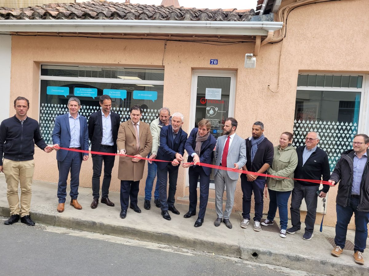 DelcrosAnne's tweet photo. Le tout nouvel accueil clientèle @veolia a ouvert Rue jean Jaurès à #fleurance ce début avril pour accompagner  les 6200 abonnés du Syndicat d'#eau potable de la région de Fleurance dans leur démarches #servicepublic #proximité https://t.co/YAIRcCF1GF https://t.co/tW5mrhV3jT