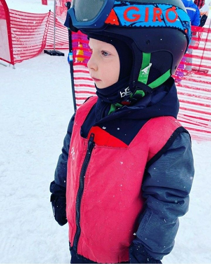 bsbarmy86's tweet image. Happy birthday Odin 🎊🎊 @nickcarter