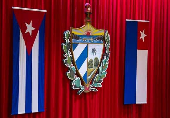 Inicia la sesión de la X Legislatura de la Asamblea Nacional. #AsambleaDelPueblo
#AbrilDeVictorias #19deAbril histórico. #EducadoresCamagueyanos
