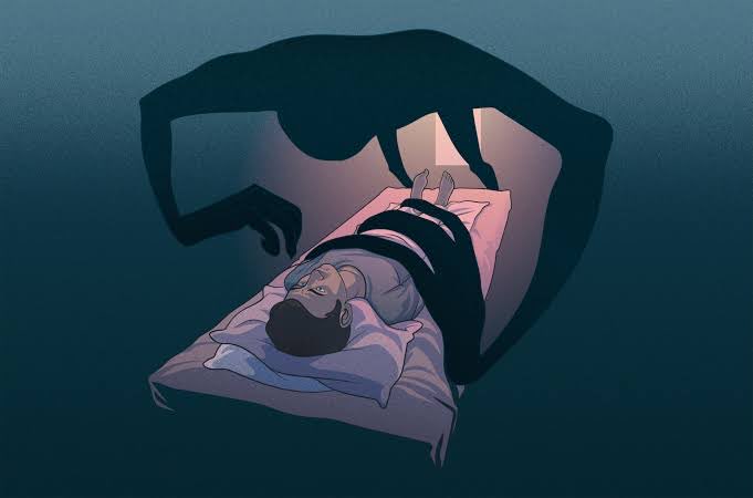 LasetoAbdaz's tweet photo. SLEEP PARALYSIS A short 🧵 

Approximately 4/10 people experience this some time in their lifetime. 
So what’s sleep paralysis?

It’s a feeling of being conscious but not being able to move either when you’re falling asleep or waking up from a state of sleep. https://t.co/MBd6ltlv6B