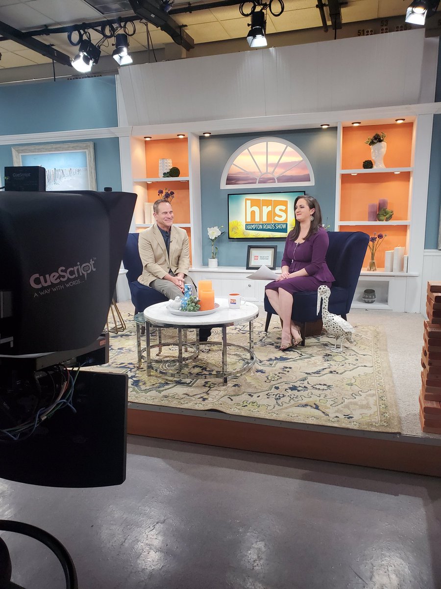 dylbautista's tweet photo. Behind the Scenes shot on the Hampton Roads Show. Tune in at 11! #wavyintern https://t.co/x5hc6B9Mal
