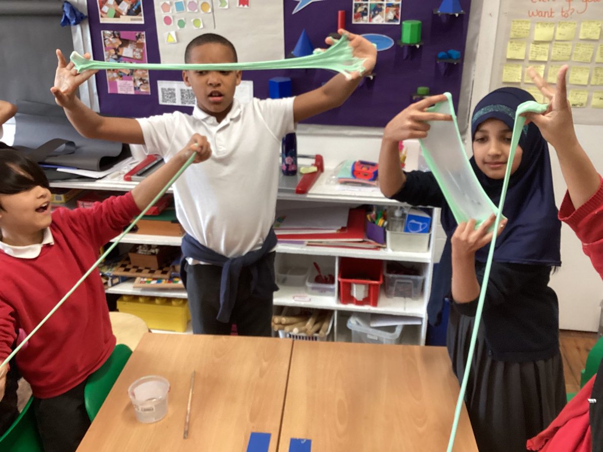 MayflowerSch's tweet photo. #MakeSlime #HimidClass #LK2 #Year4 :We used PVA glue, bicarbonate of soda (activator) &amp; food colour to make slime. https://t.co/6GnbXC4rZp