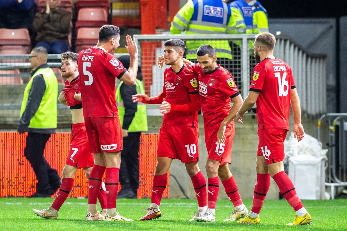 🎟️ We also have 3x tickets to giveaway for the <a href="/leytonorientfc/">Leyton Orient FC</a> promotion party match this weekend against Crewe Alexandra! 

To Enter:

1⃣ Follow <a href="/Footium/">Footium</a> &amp; <a href="/leytonorientfc/">Leyton Orient FC</a> 
2⃣ RT &amp; ♥️

Time to secure that title 🏆

Entries will close on Friday - good luck!