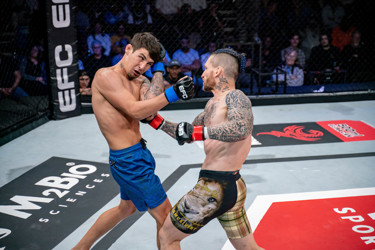 dragonenergyint's tweet photo. Dragon Energy had a front-row seat at #EFC102, and it was one for the books! The fighters brought their A-game, and with every punch, kick, and takedown, they proved that #ThePowerIsYours.
#DragonEnergyDrink #EFC #MMA https://t.co/y72ys2dy7F