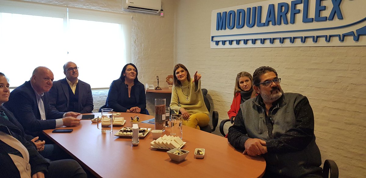 Junto al <a href="/MIEM_Uruguay/">MIEM Uruguay</a> <a href="/PageUruguay/">PAGE Uruguay</a> <a href="/ONUDI_conosur/">ONUDI Argentina, Chile, Paraguay & Uruguay</a> y <a href="/ANIIuy/">ANII - Uruguay</a> nuestra pta. <a href="/carsanbal/">Carmen Sánchez</a> visita ahora la empresa Plamet, ganadora del premio <a href="/UruguayCircular/">Walter Isaacson</a>, para conocer sus procesos y productos reciclados y circulares, como pisos para canchas deportivas ♻️