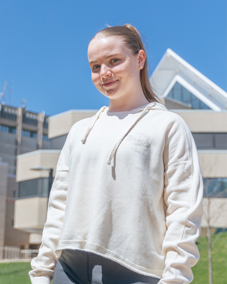 At least spring showers bring May flowers! ⛈️

In the meantime, stay warm with our Fleece Crop Hoodie.

Link in bio.

#ShopBrock #BrockU